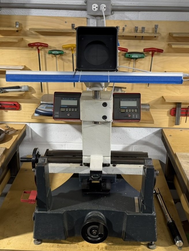 Accurate Technology digital head set up system for moulders, 