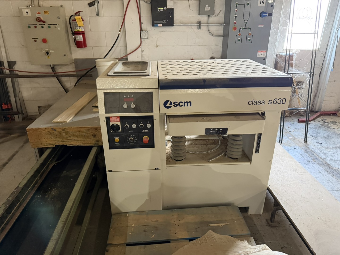 SCM Class 630 24 in planer spiral head., 2018